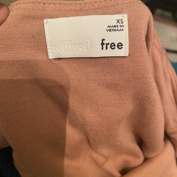 Aritzia Wilfred Nude Long Cami Slip - Picture 5 of 7